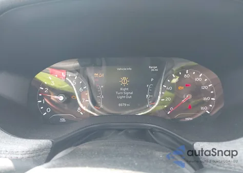 2023 Jeep Compass Latitude Lux Fwd z USA, uszkodzony, nr VIN 3C4NJDFN8PT531229